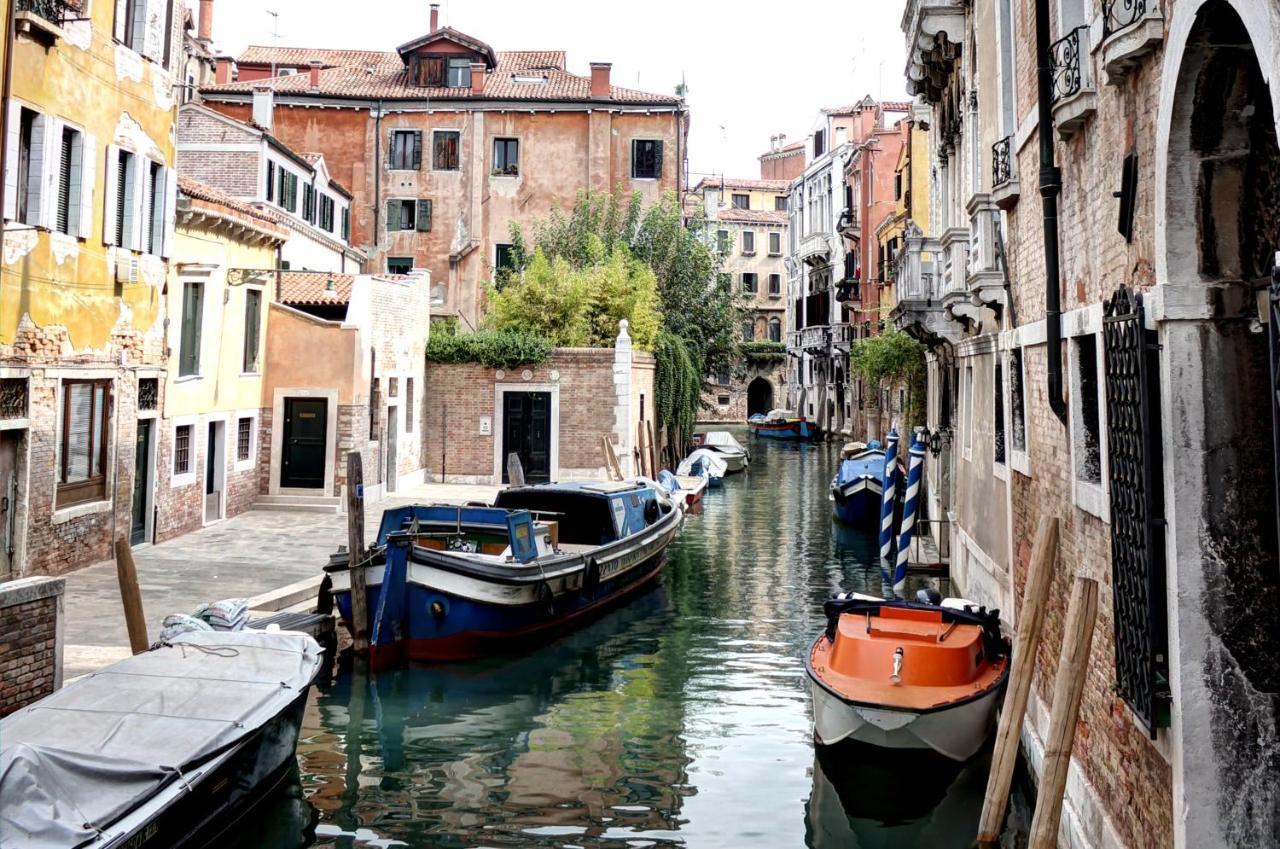 Youatmolino Canal View Apartment Venesia Bagian luar foto